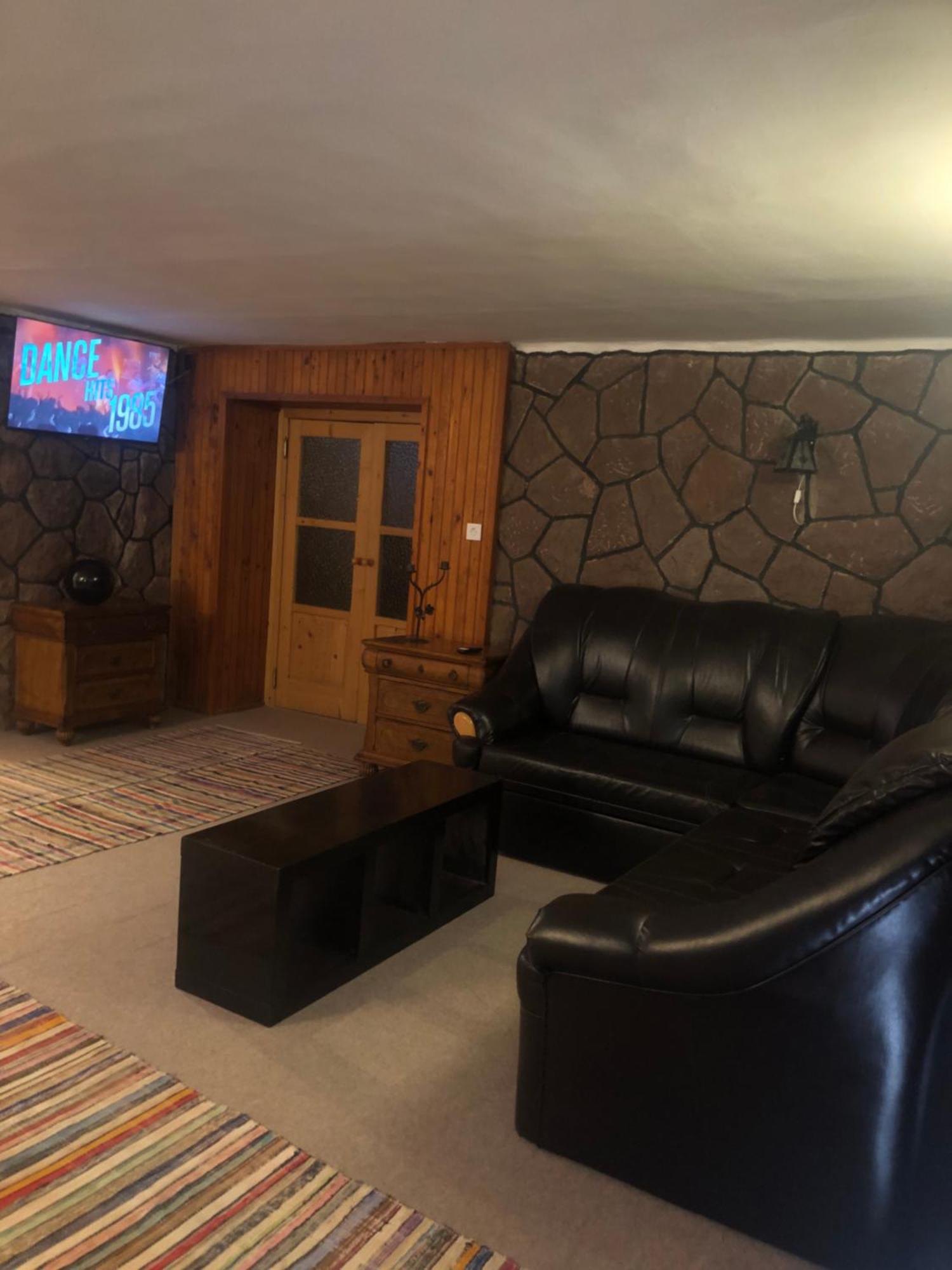 Апартаменти R&B Vendeghaz Балатонакараттьо Екстер'єр фото